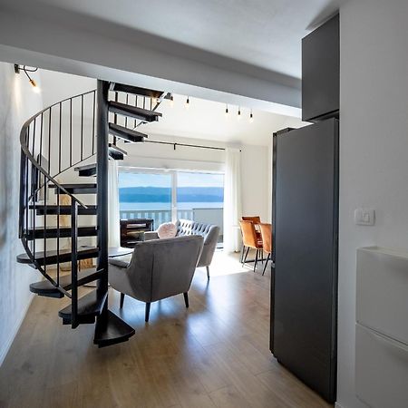 Apartman Rojo Apartment Omis Bagian luar foto